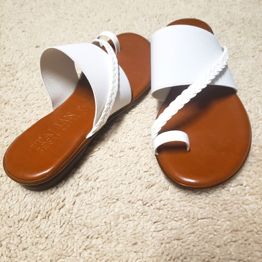 Size 8 White and Tan Italian Shoemakers Sandals